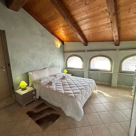 La Tana Di *
