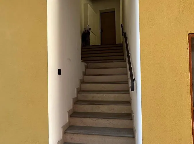 La Tana Di Διαμέρισμα Piozzo